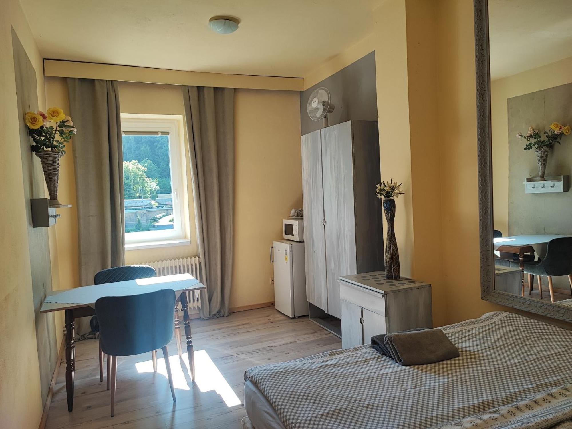 Penzion Privoz Hřensko Exterior foto